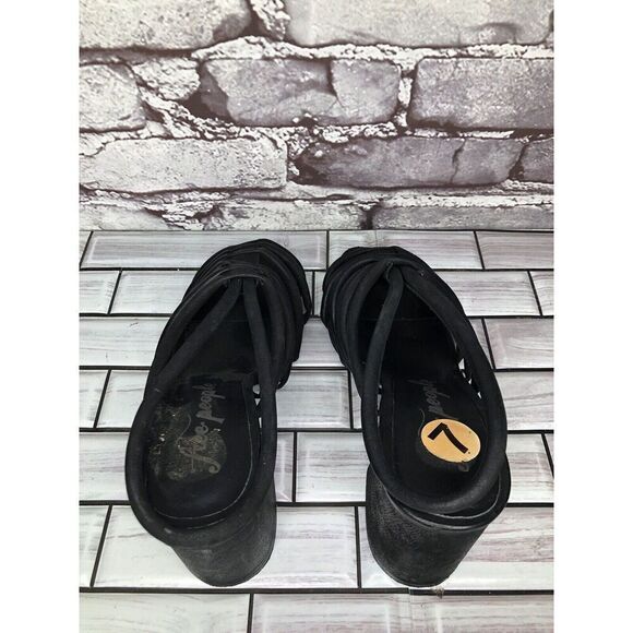 Free People Black Leather Cuban Heel Cage Strappy Sandals Women’s 37.5M US/7M US - Picture 5 of 16